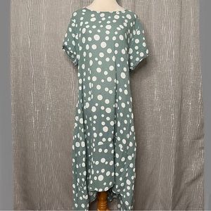 Made in Italy polka dot pocket dress
